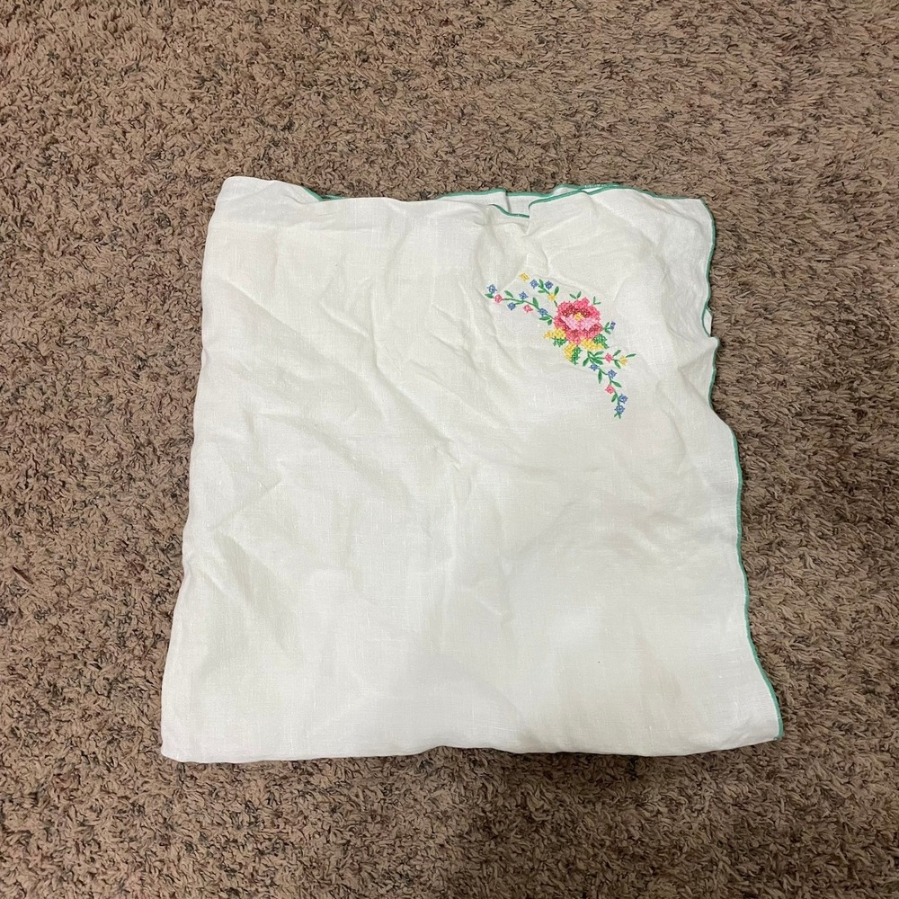 Vintage Embroidered Linen Tablecloth Floral Green Trim Kitchen Dining